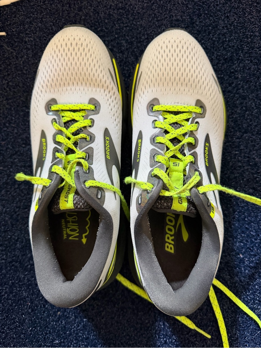 Brooks Ghost size 7